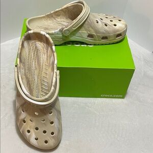 CROCS Mens Cream Marbled Clogs Sz 13